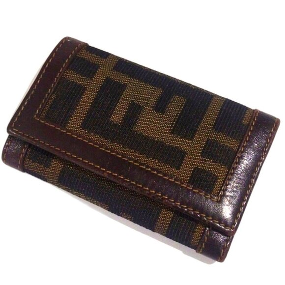Fendi Accessories - Vintage Fendi Brown leather Zucca Six Hooks Key Case 3.75x2 25-in - Luxury "#03"